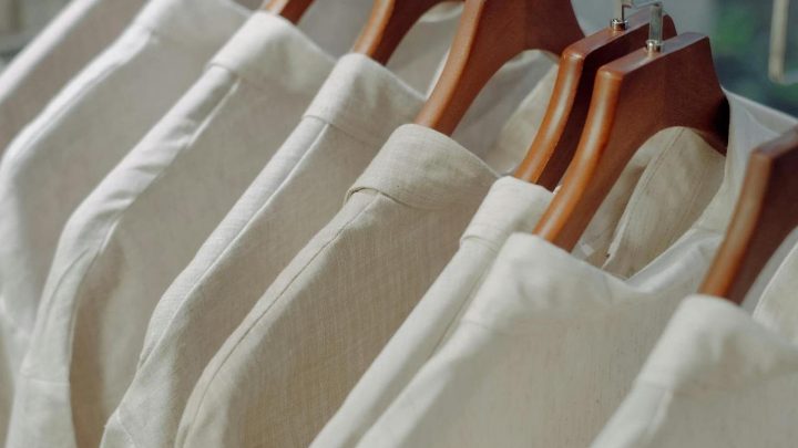 Odzież lniana – naturalna wygoda i ekologia w modzie